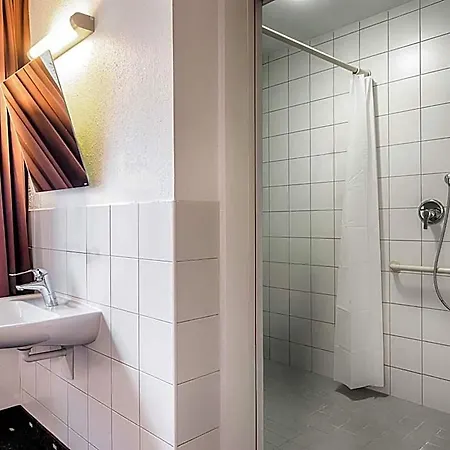 Hotel Bielefeld-ost 3*