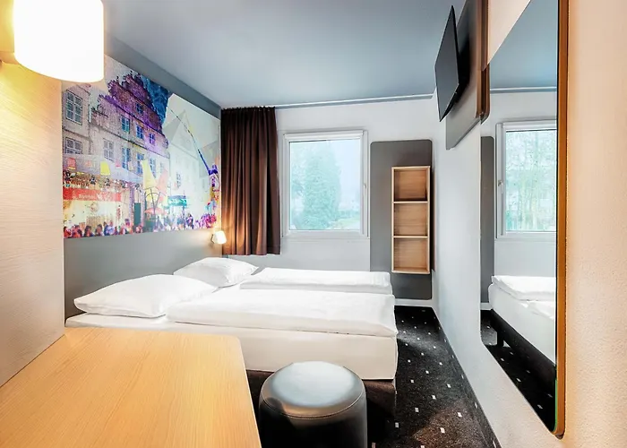 Otel Bielefeld-ost 3*