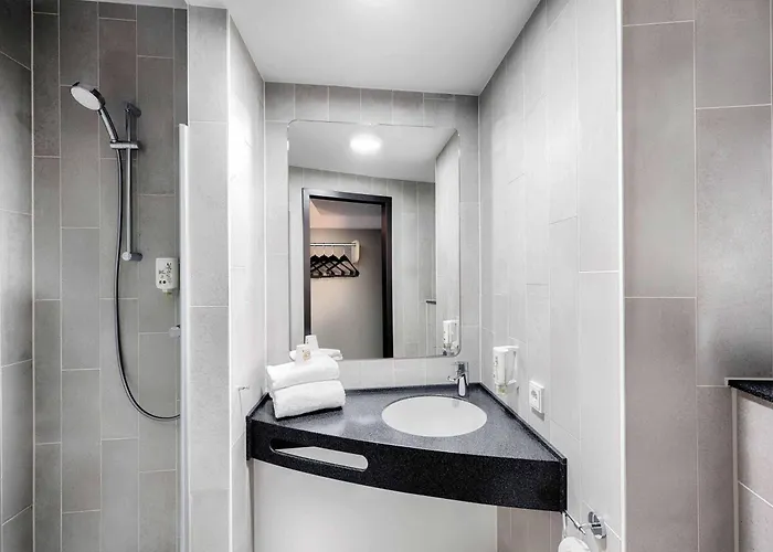 Bielefeld-ost 3* Bielefeld